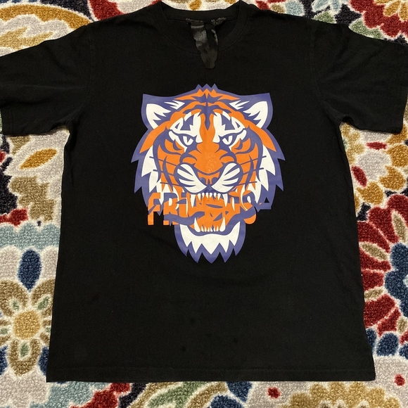 VLONE Black and Orange Tiger T-Shirt - Picture 1 of 2